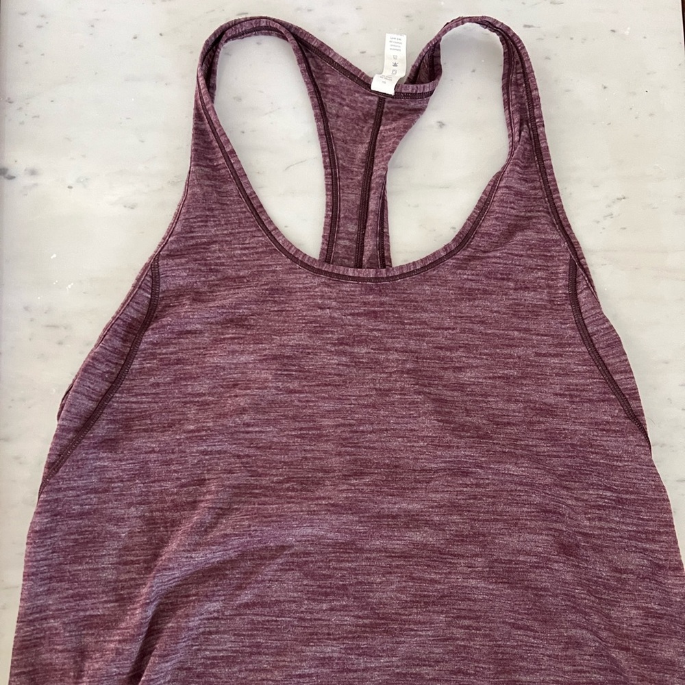 Lululemon tank top